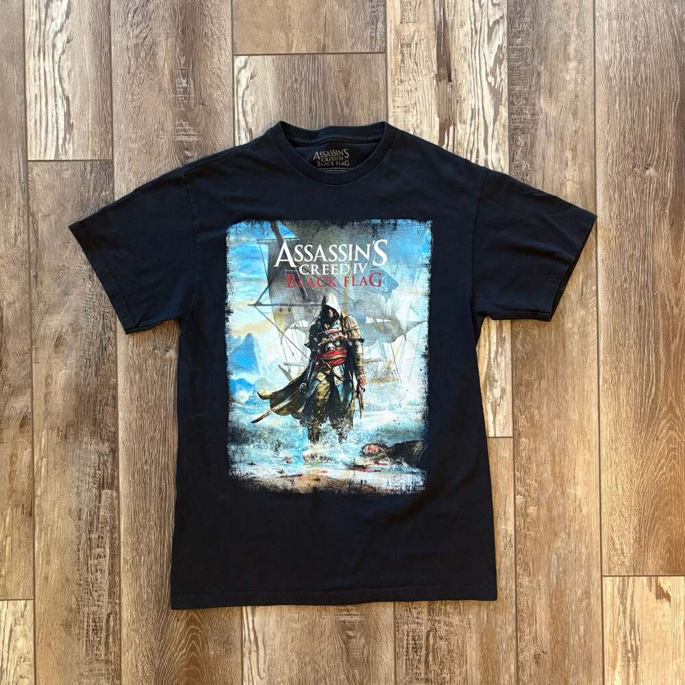 Assassin’s Creed IV Black Flag T Shirt Medium Graphic Ubisoft Gaming Tee